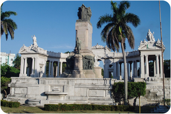 Monumento a José Miguel Gómez _01.jpg